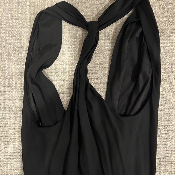Vince One piece silk jumpsuit perfect for a night out - Picture 5 of 7